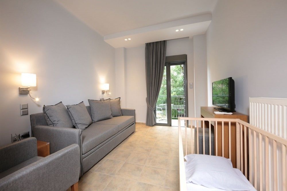 Meni Apartments Athens Exterior photo