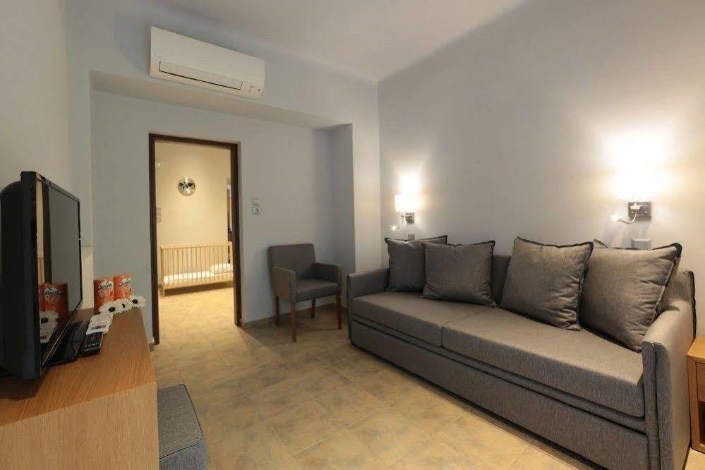 Meni Apartments Athens Exterior photo
